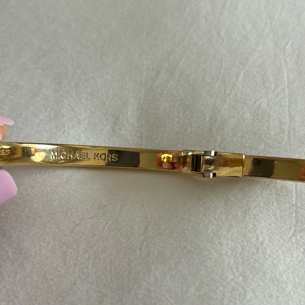 MICHEAL KORS • Gold Diamond Bangle Bracelet • - Picture 4 of 7